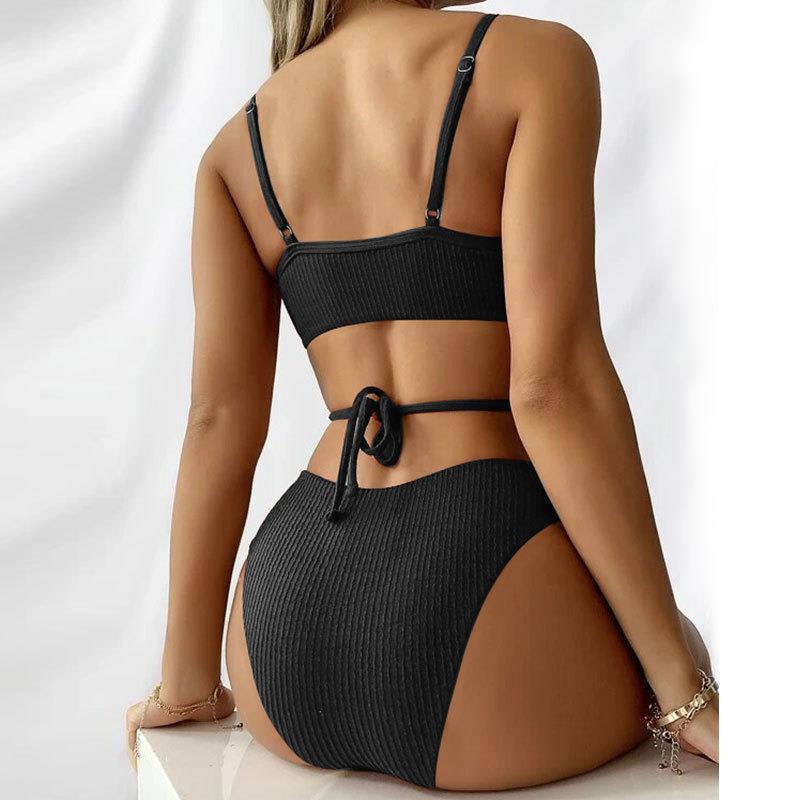 Traje de baño de poliéster de color sólido de talle alto ondulado al por mayor